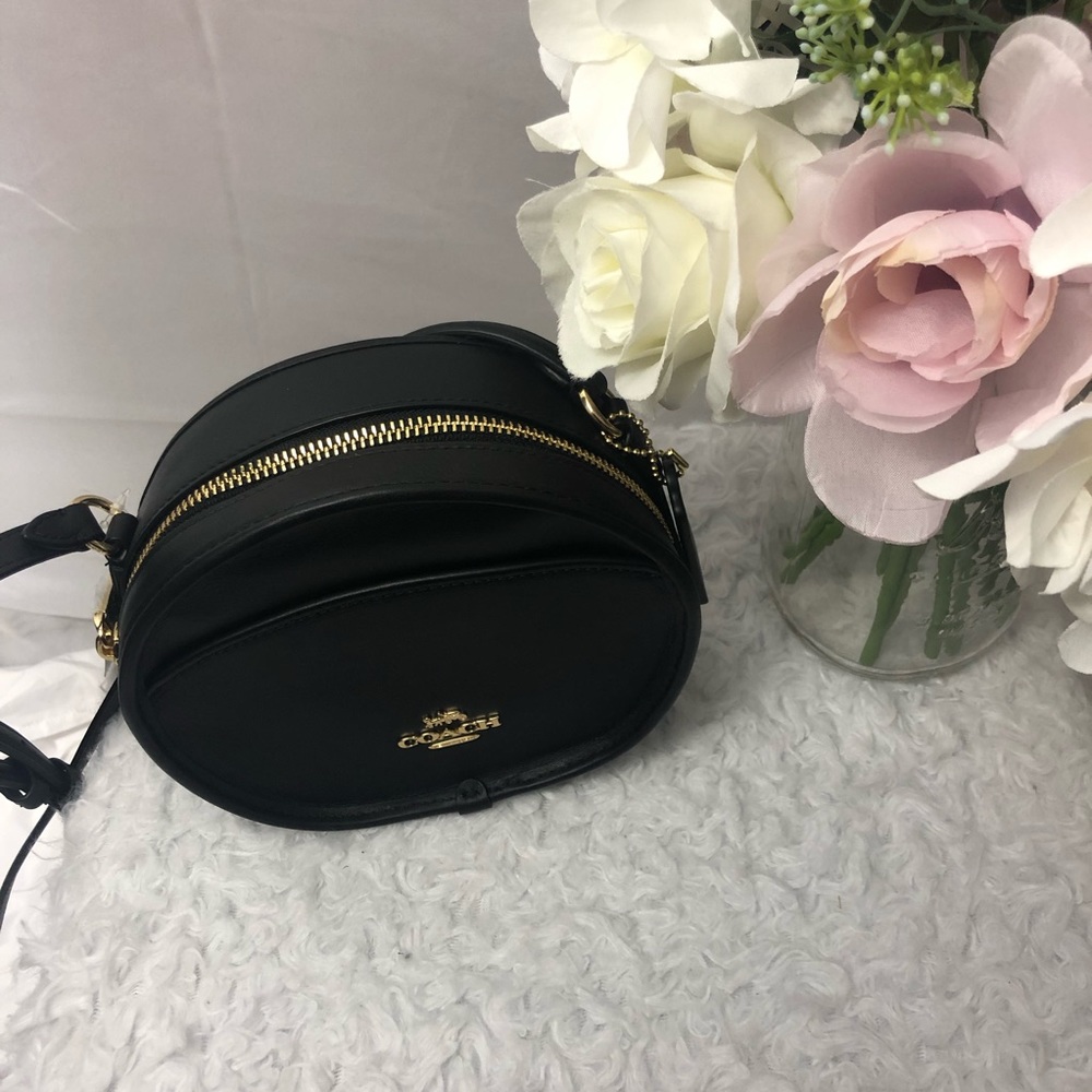 —SOLD—- Coach canteen Crossbody Black - Picture 2 of 6